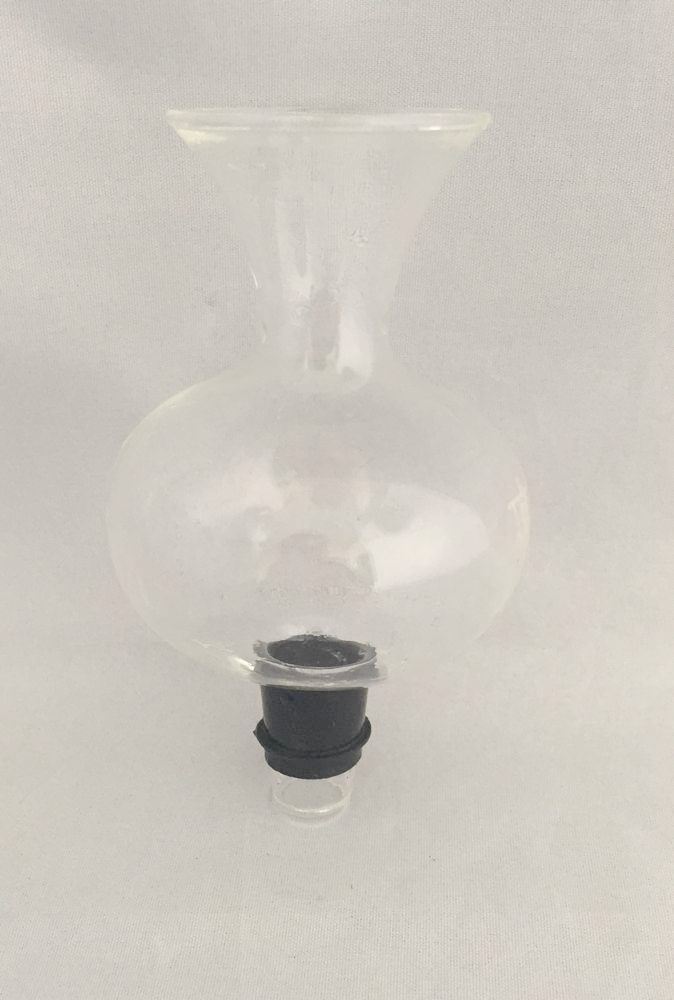 LARBO glass wine aerator pourer with black rubber stopper for decanting and pouring