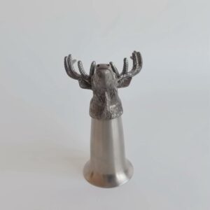 IMG_20221224_092406 LARBO pewter stag head wine bottle stopper with stainless steel jigger for bar decoration